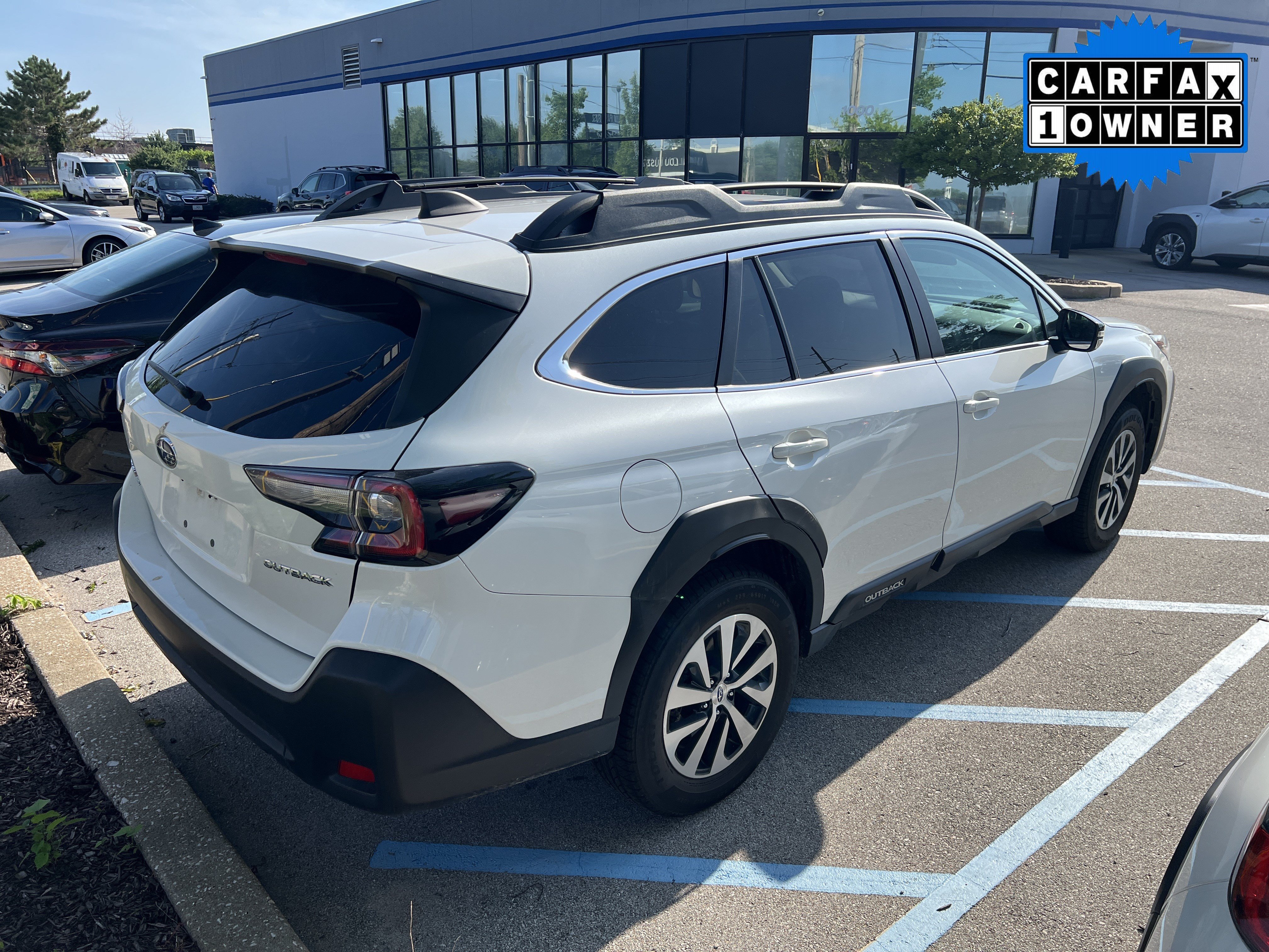 Used 2024 Subaru Outback Premium AWD/4WD image 4