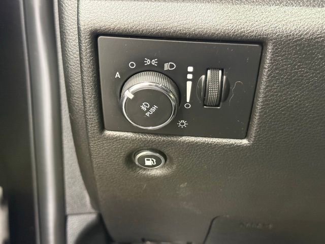 Used 2018 Jeep Grand Cherokee Limited image 36