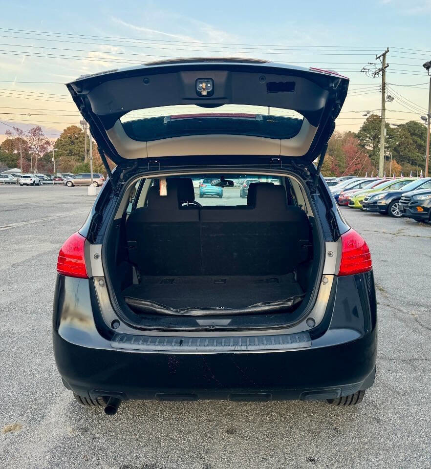 Used 2011 Nissan Rogue S image 9