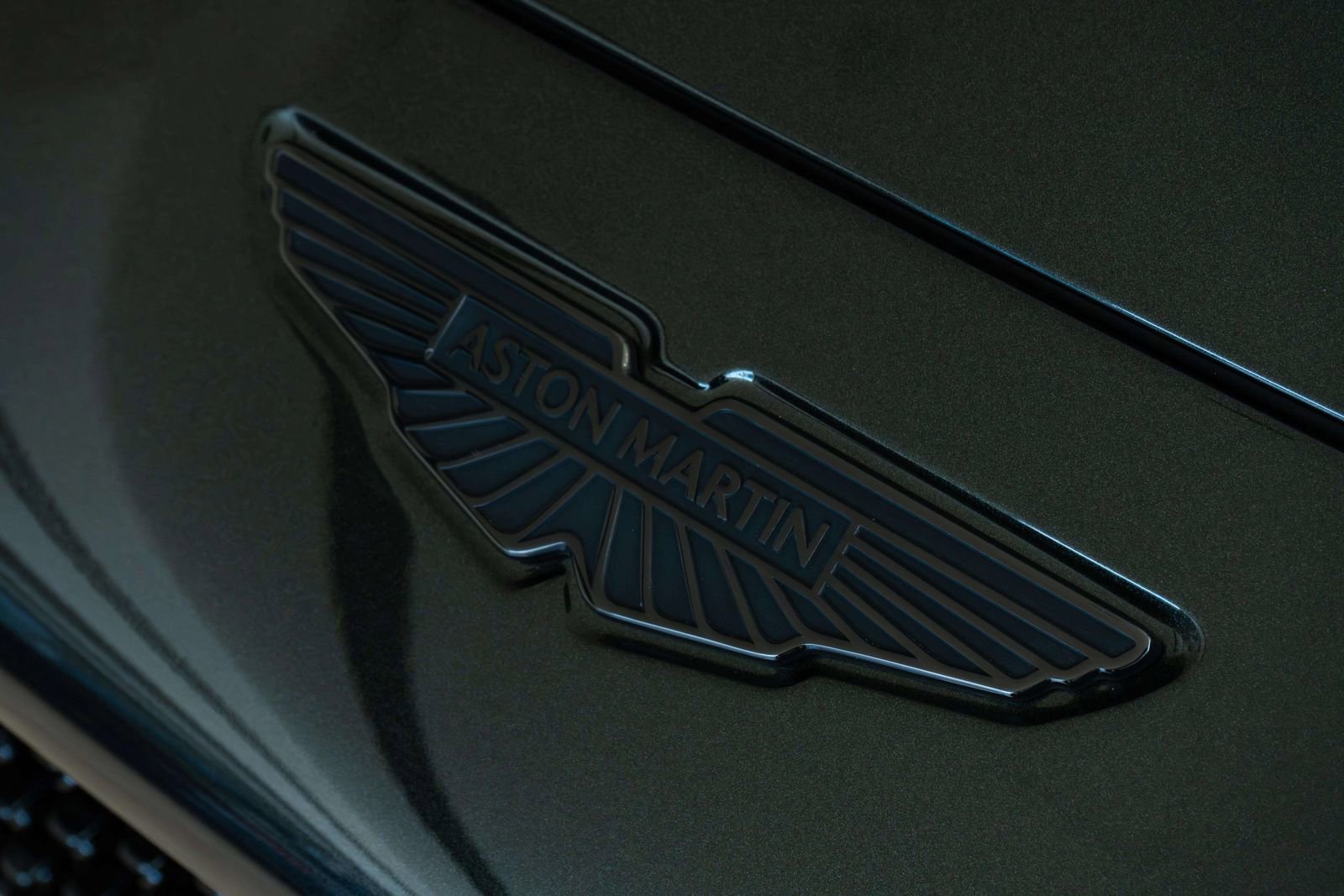 New 2026 Aston Martin DBX S AWD/4WD image 71