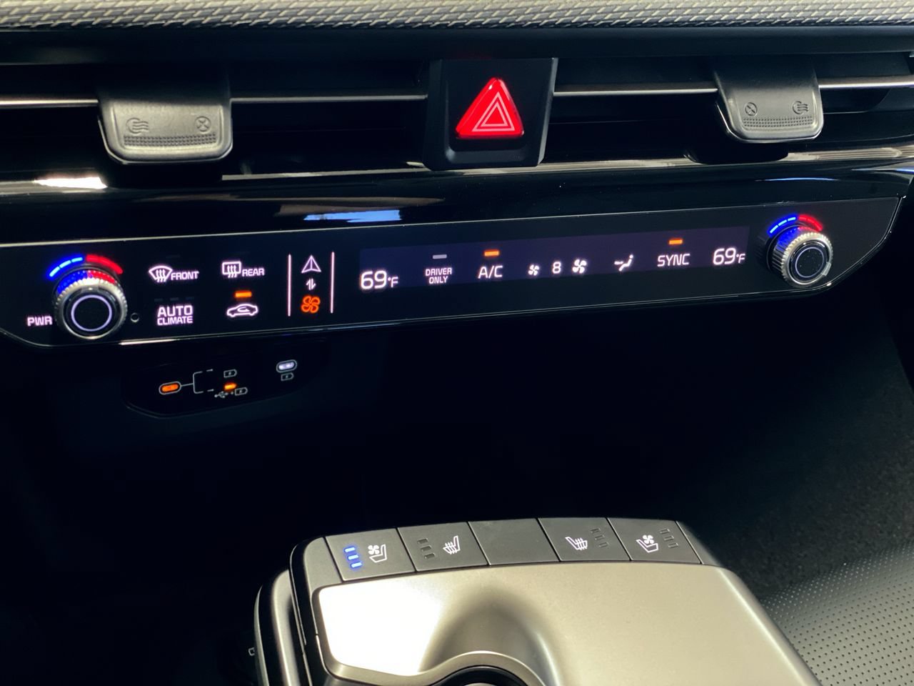 New 2026 Kia EV6 Wind RWD image 23
