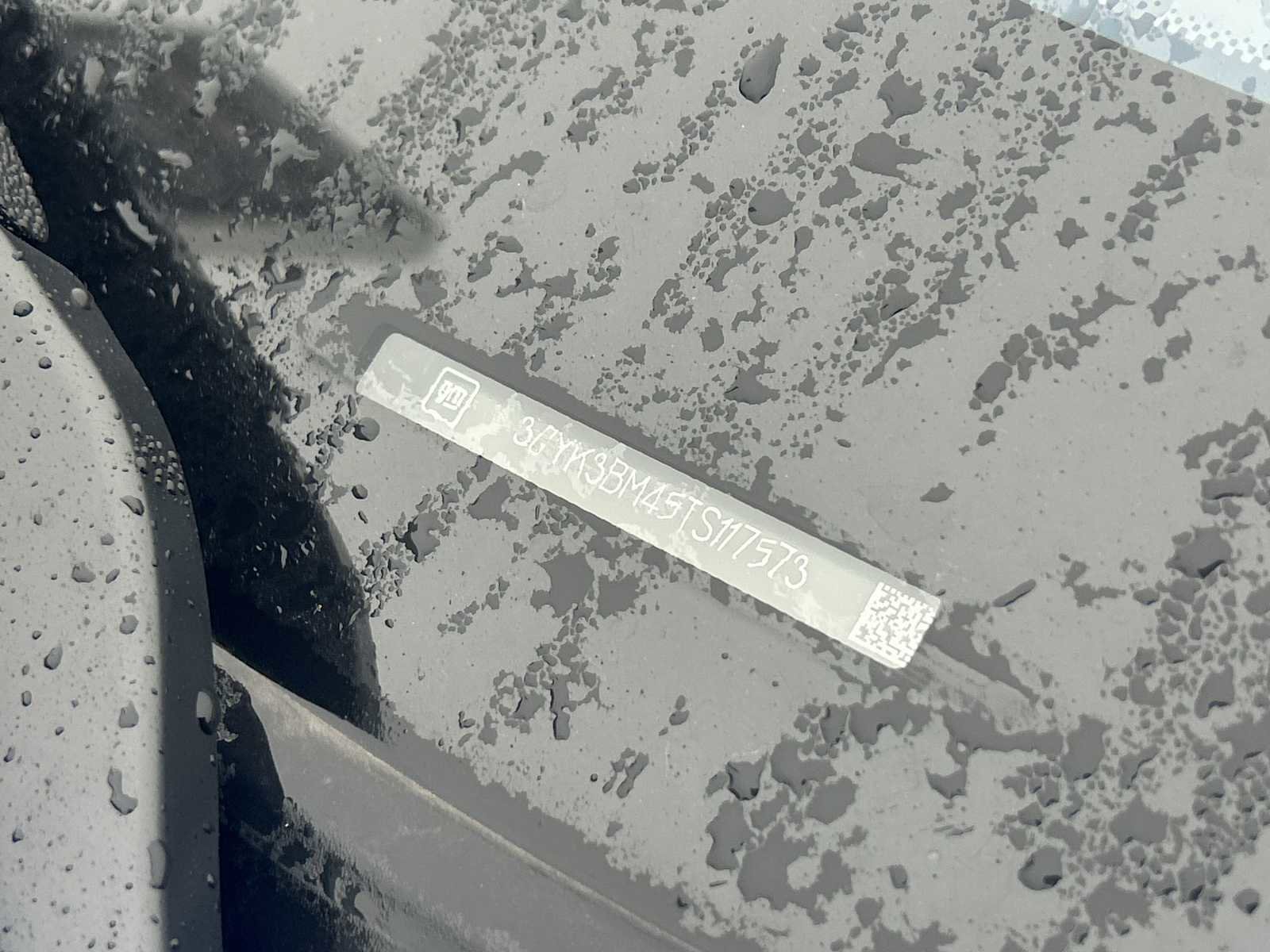 New 2026 Cadillac Optiq Luxury 1 image 33