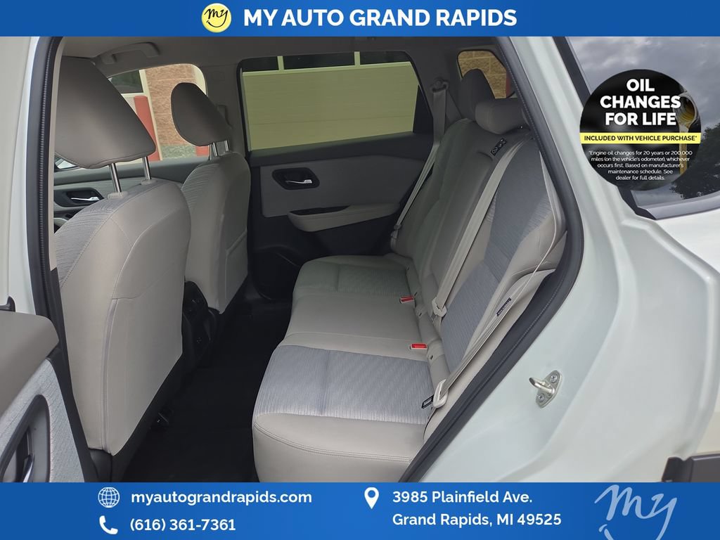 Used 2023 Nissan Rogue SV AWD/4WD image 27