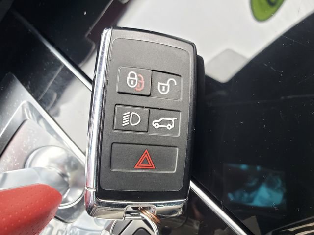 Used 2022 Land Rover Range Rover Sport SVR image 29