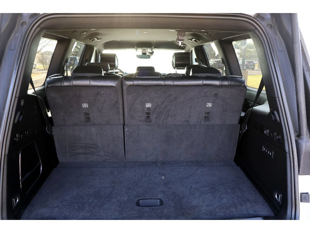 Used 2023 Jeep Wagoneer Series III w/ Preferred Equipment Group AWD/4WD image 22