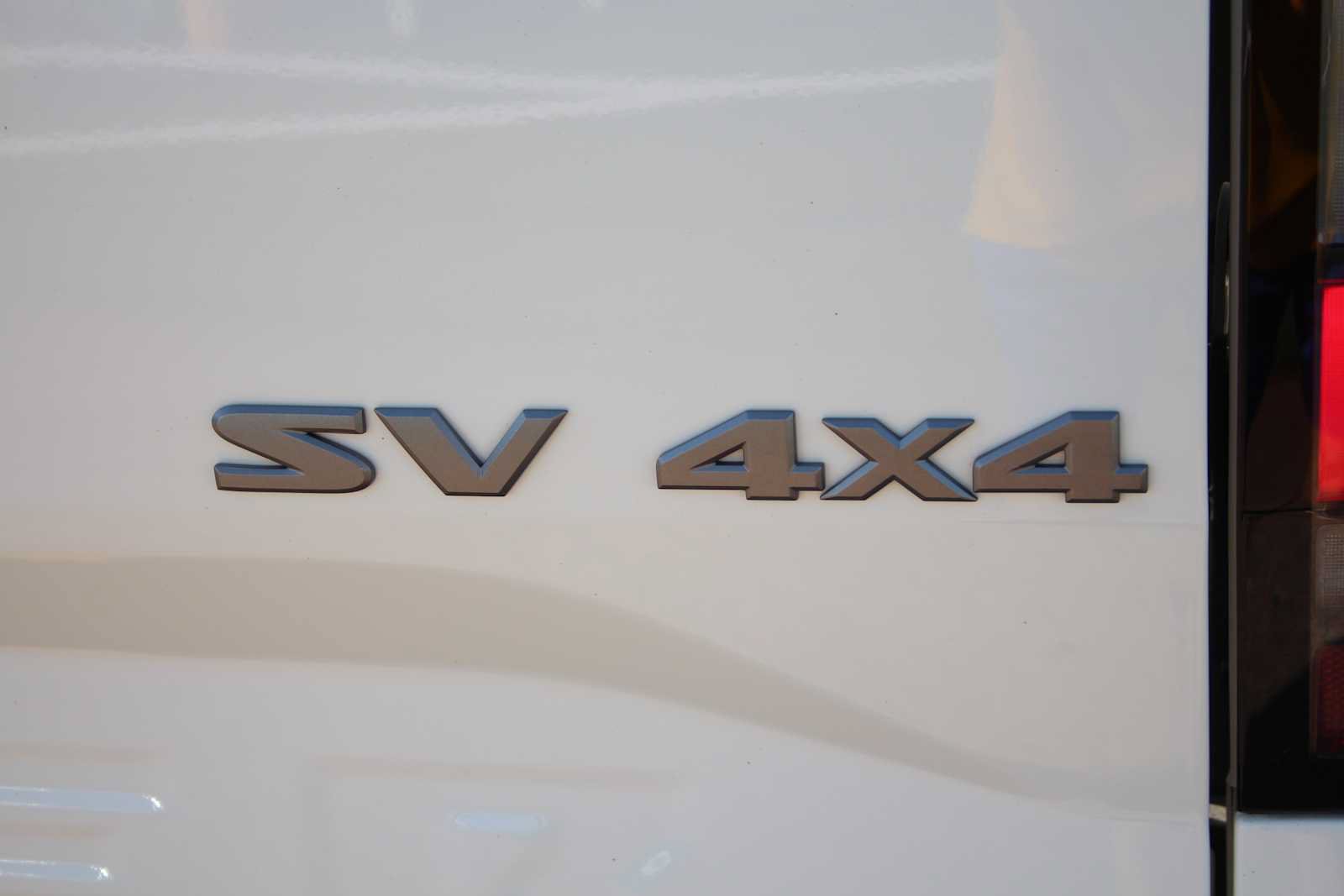 Used 2023 Nissan Frontier SV w/ SV Premium Package AWD/4WD image 10