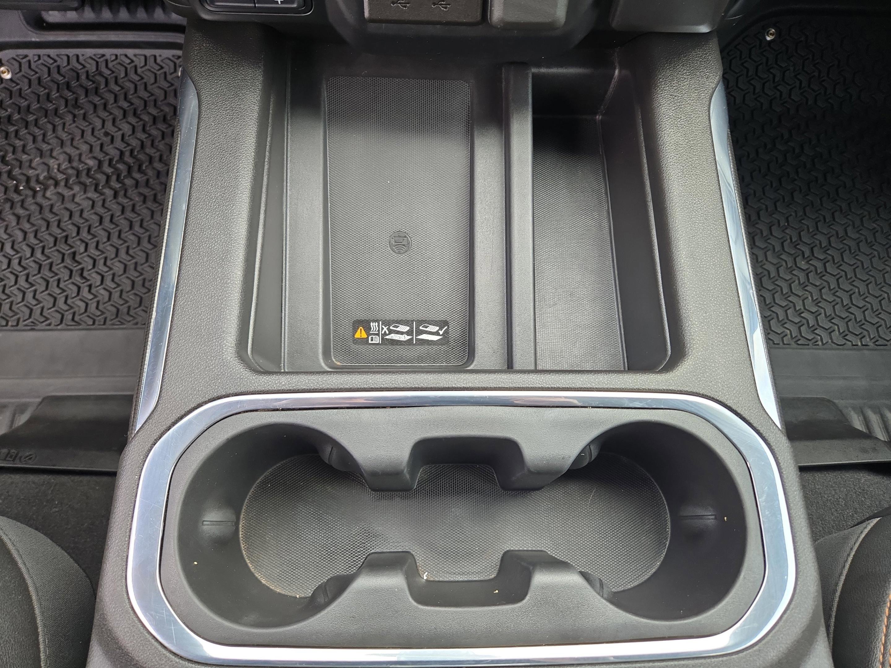 Used 2022 GMC Sierra 1500 AT4 w/ AT4 Premium Package image 15