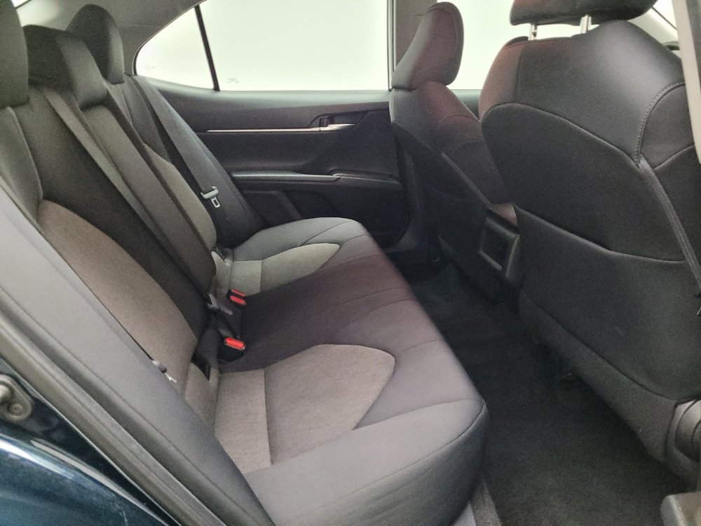 Used 2021 Toyota Camry LE FWD image 19
