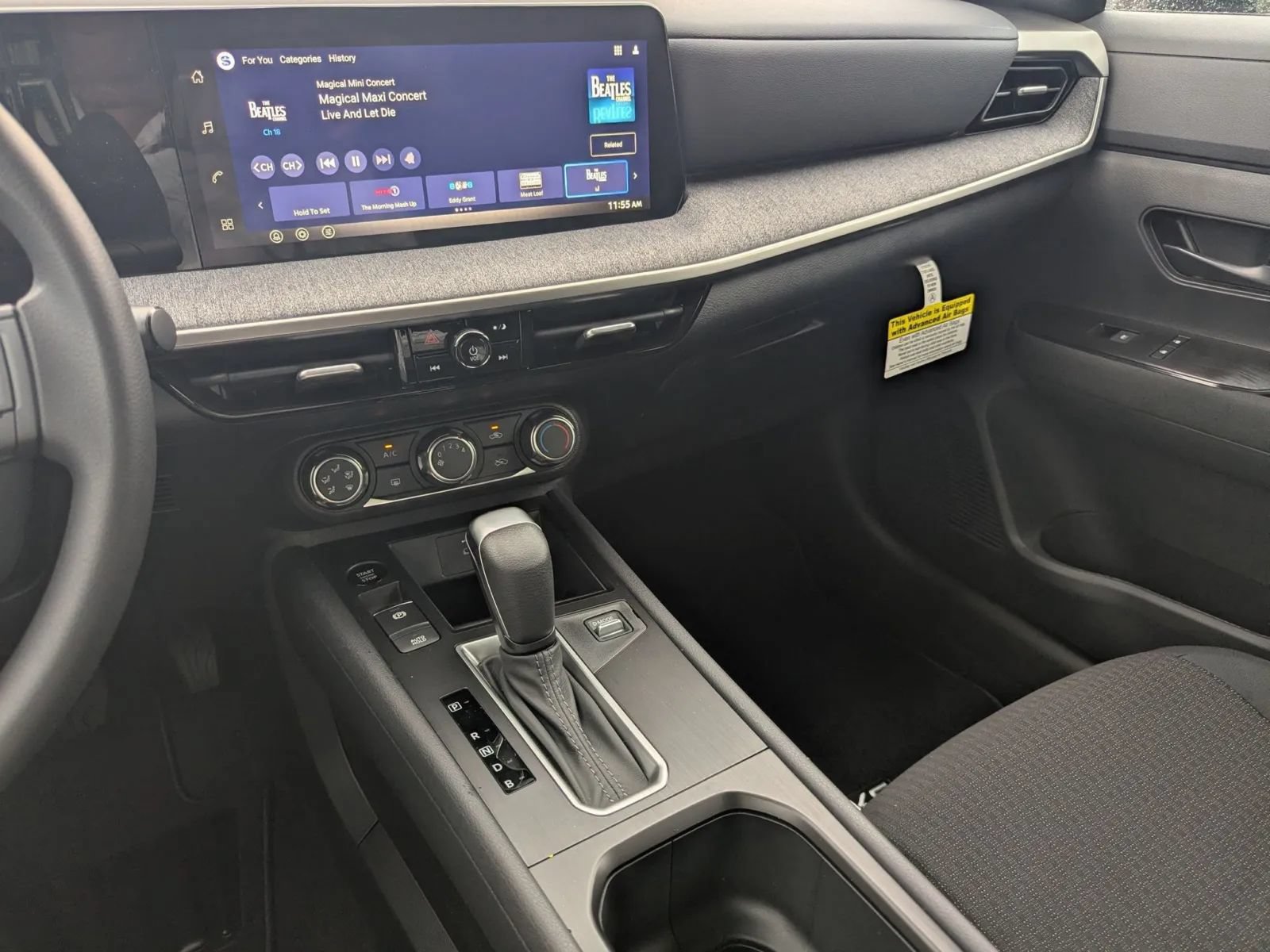 New 2026 Nissan Kicks S FWD image 19