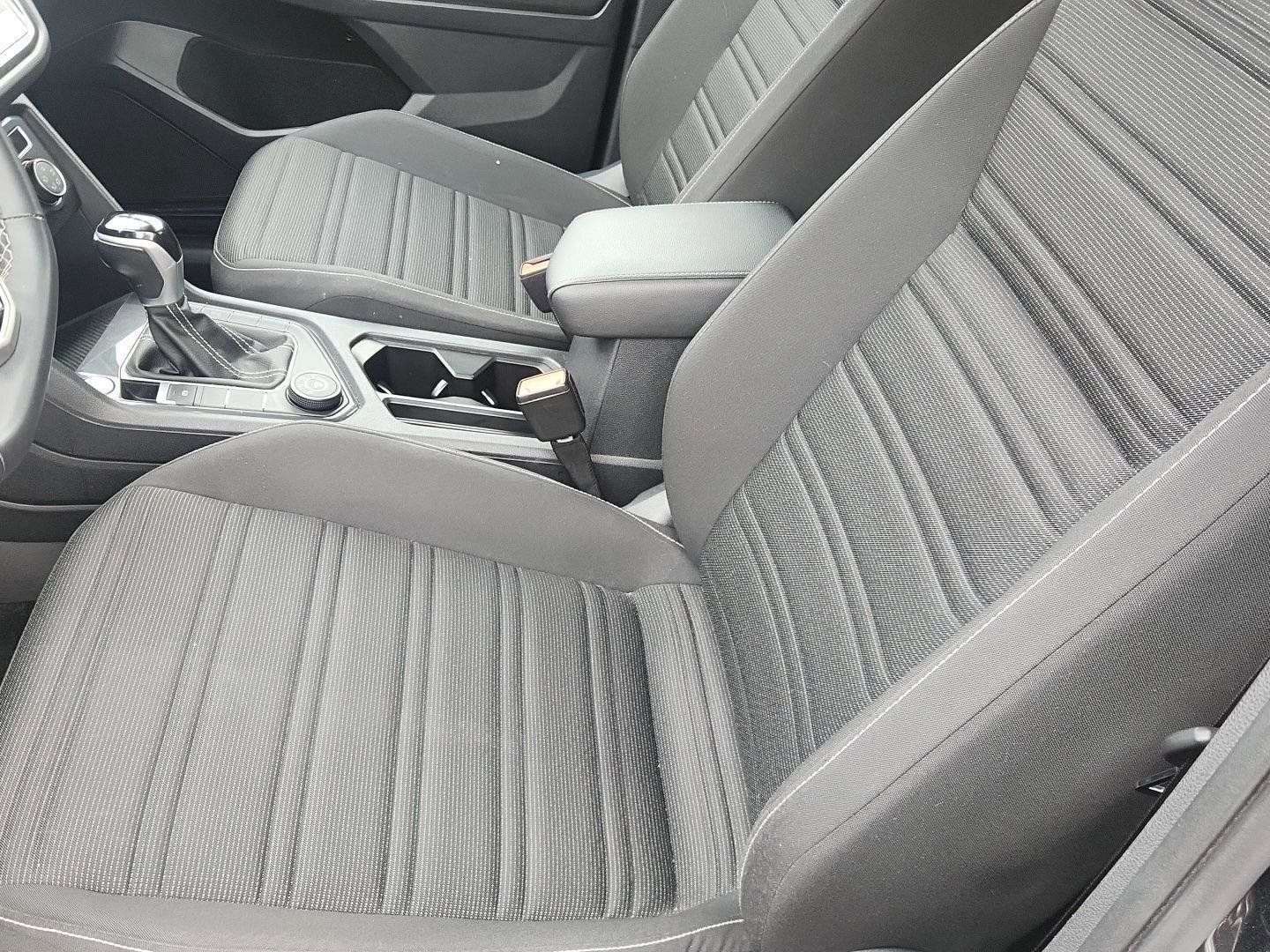 Used 2024 Volkswagen Tiguan S image 11