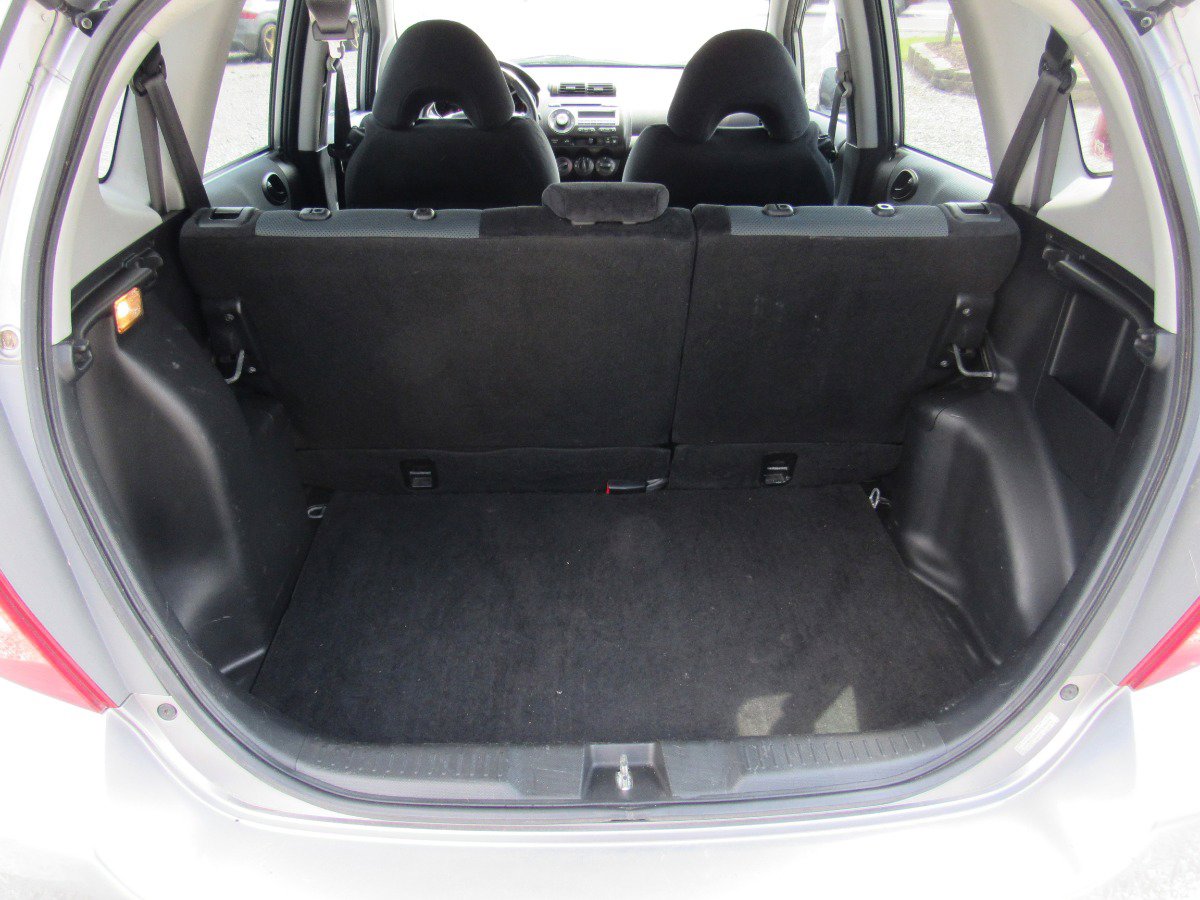 Used 2007 Honda Fit Sport image 9