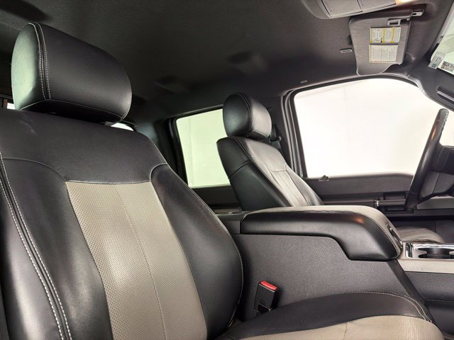 Used 2016 Ford F250 Lariat w/ Lariat Interior Package AWD/4WD image 34