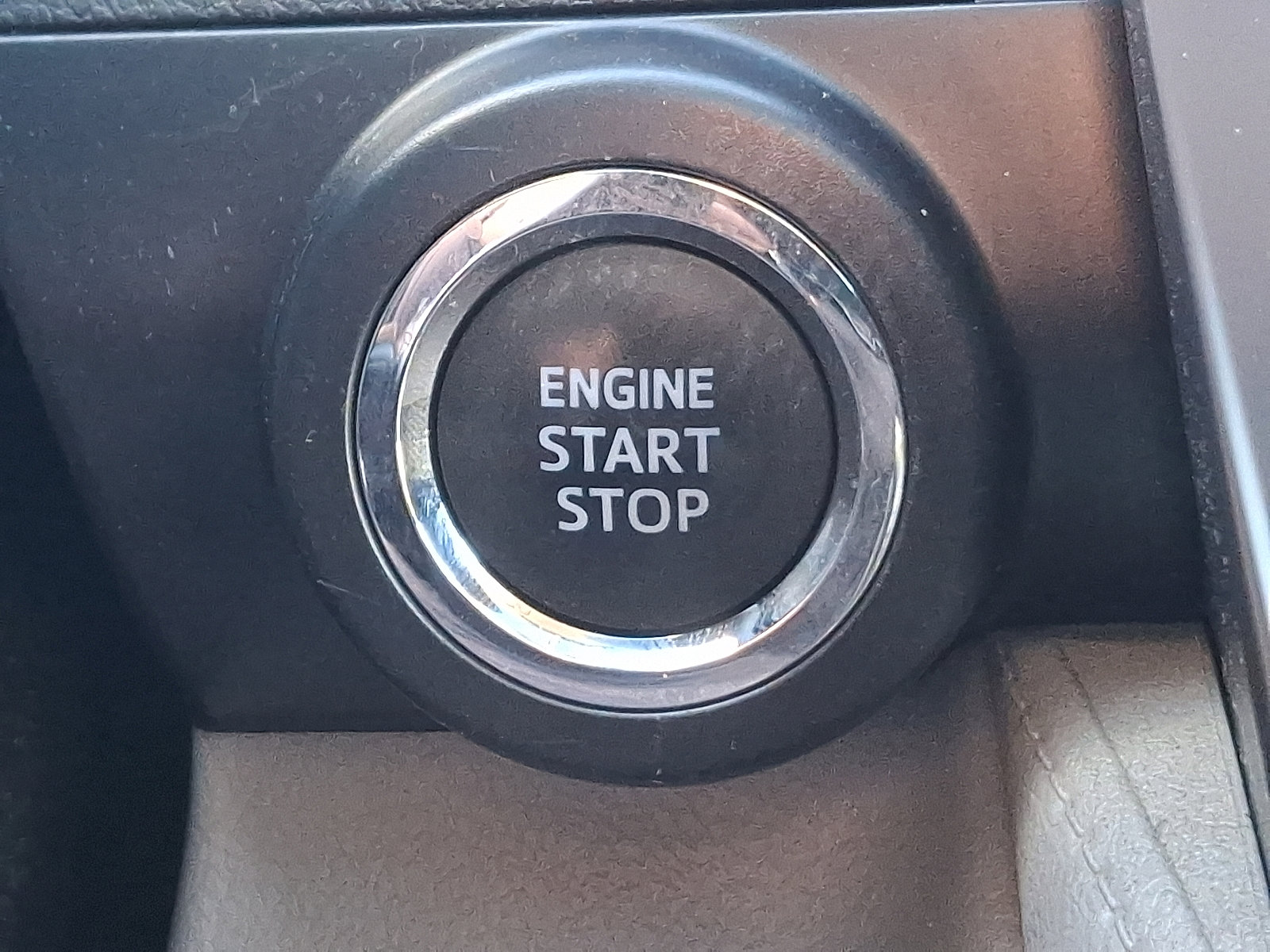 Used 2014 Toyota Camry XLE image 23