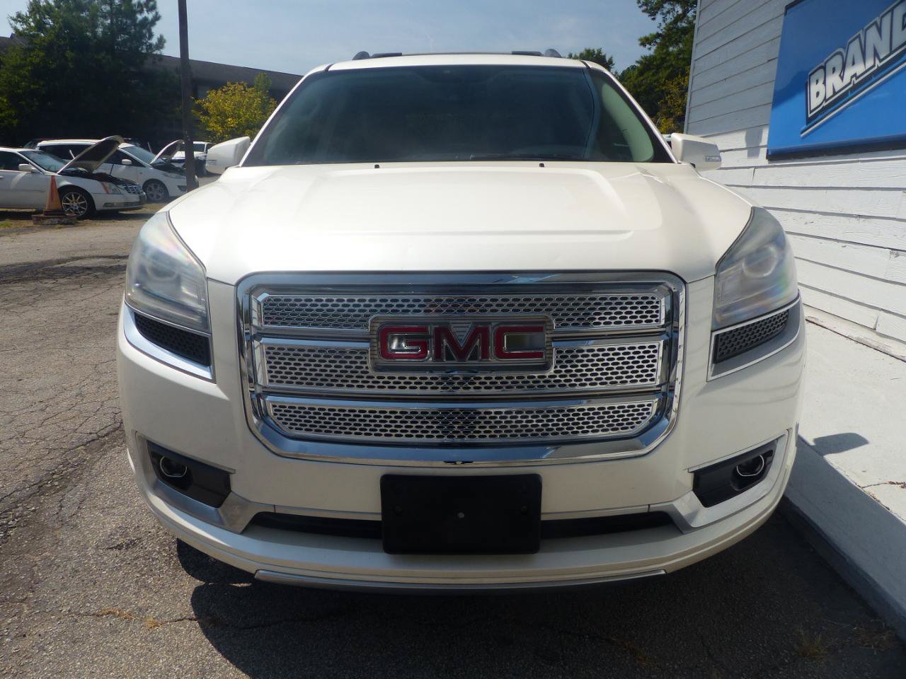 Used 2013 GMC Acadia Denali AWD/4WD image 3