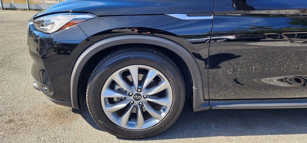 Used 2021 INFINITI QX50 Luxe image 11