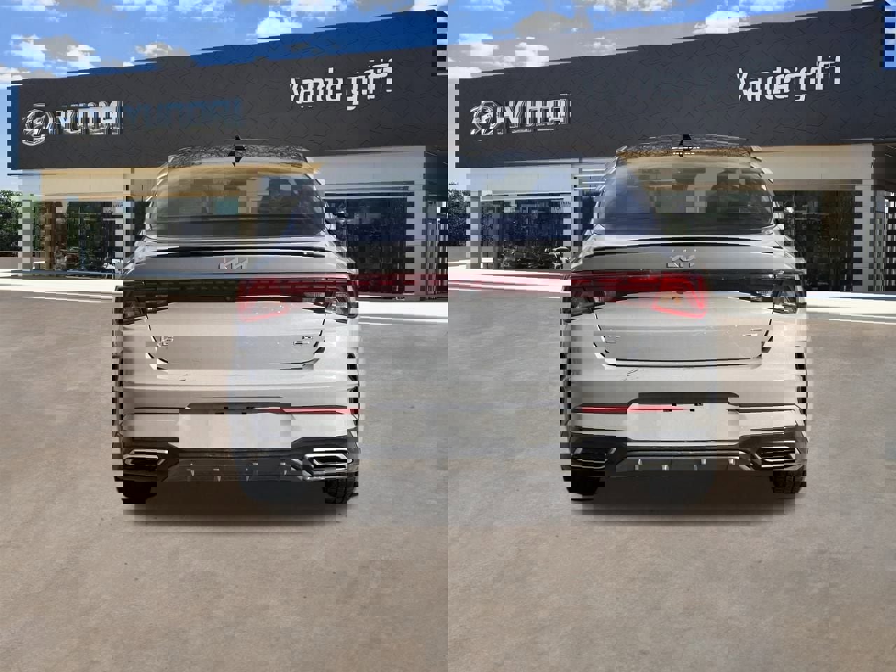 Used 2023 Kia K5 GT-Line image 13