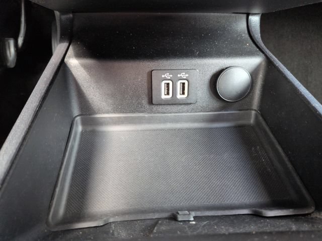 Certified 2020 Ford Fusion Titanium FWD image 41