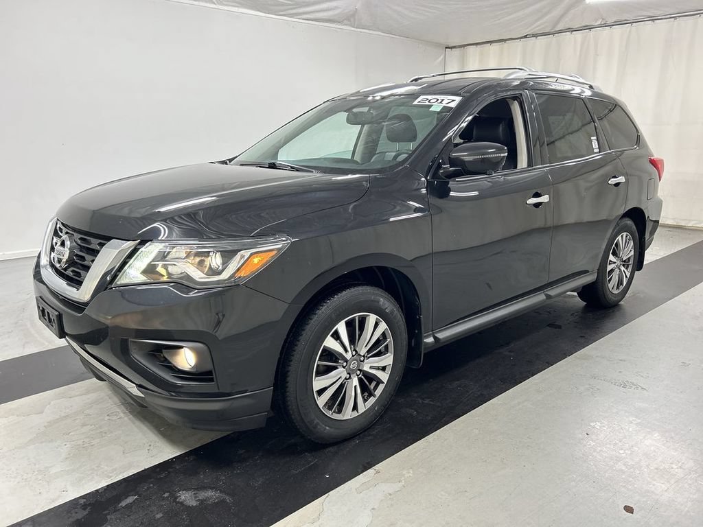 Used 2017 Nissan Pathfinder SL w/ Trailer Tow Package AWD/4WD image 5