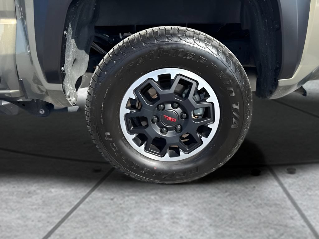 Used 2024 Toyota Tacoma TRD Off-Road w/ TRD Off Road Premium Package AWD/4WD image 29