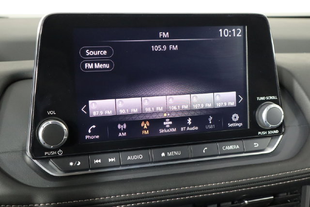 Used 2025 Nissan Rogue SV FWD image 26