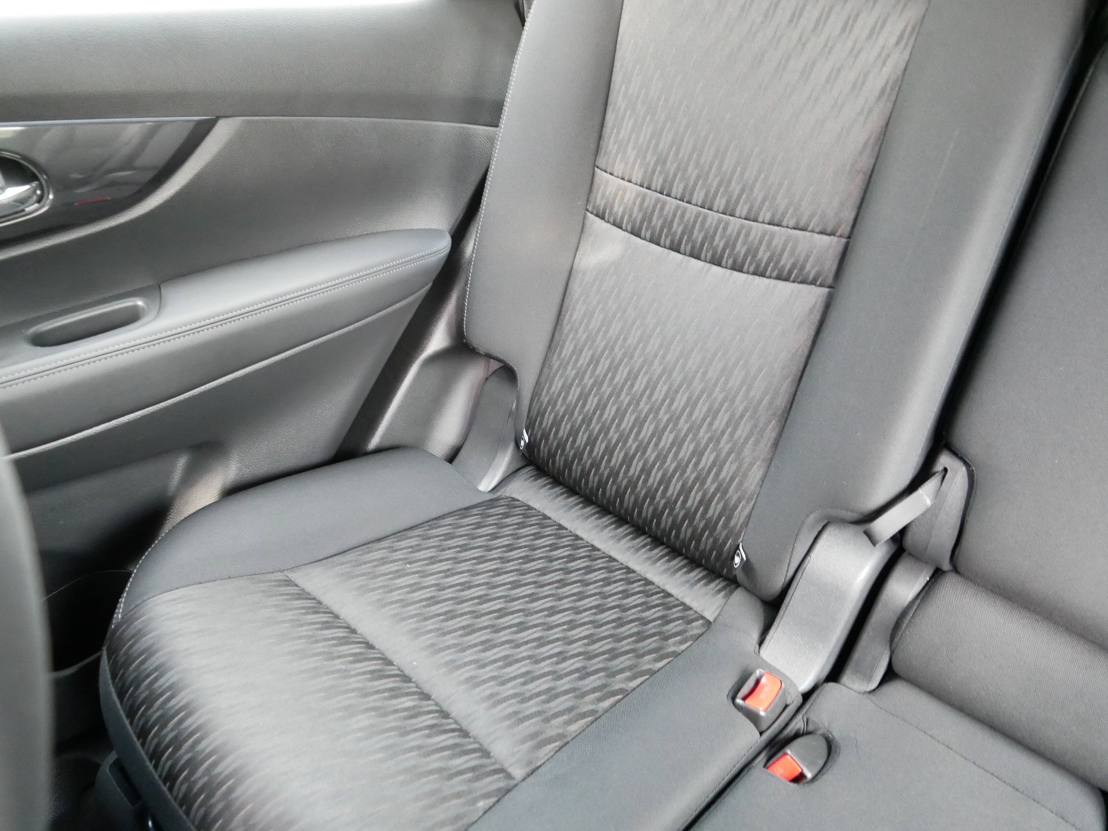 Certified 2017 Nissan Rogue SV AWD/4WD image 12