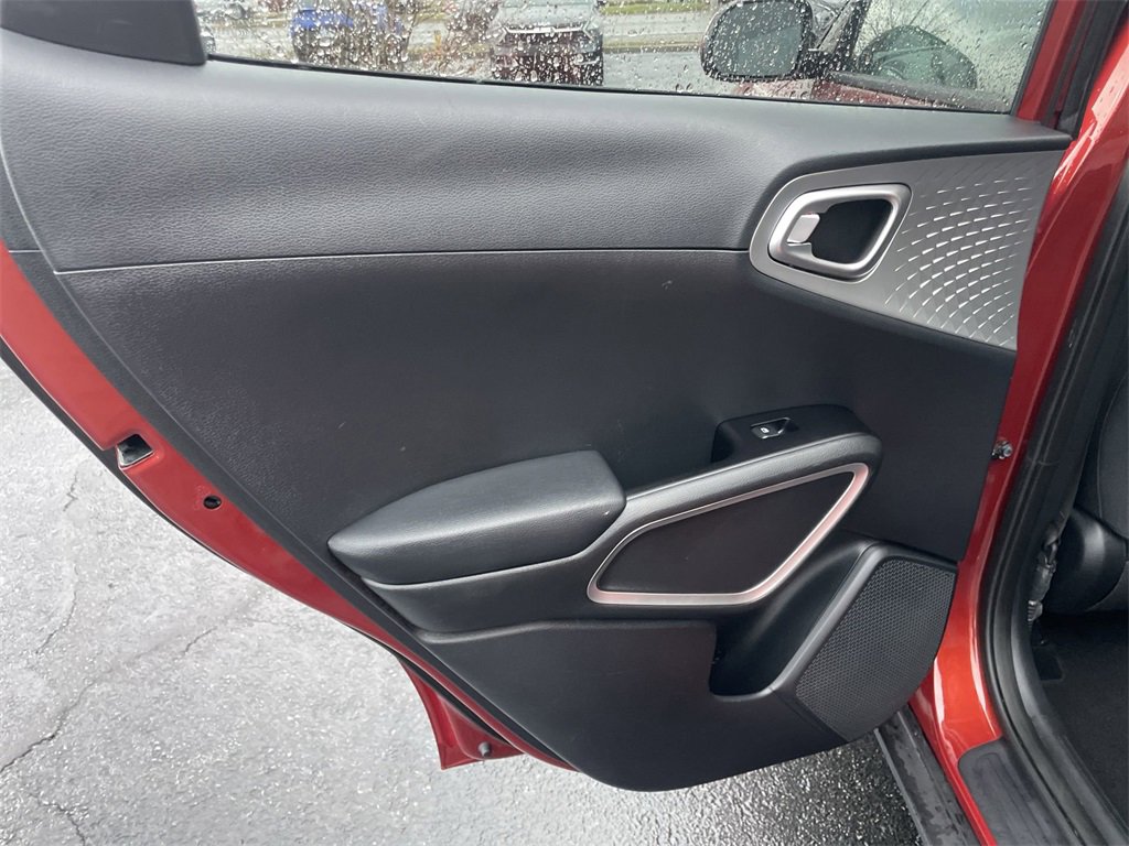 Certified 2023 Kia Soul LX image 20