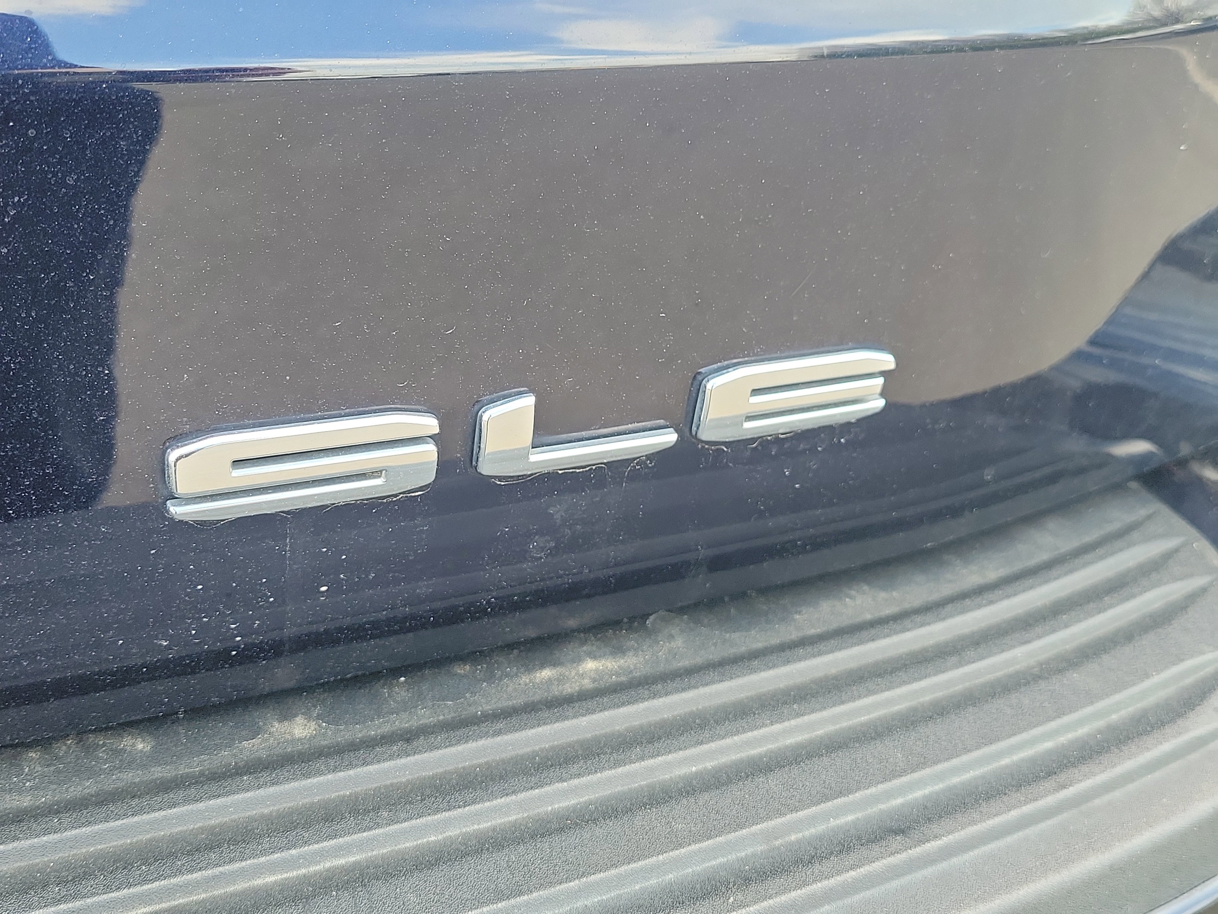 Used 2023 GMC Yukon SLE image 6