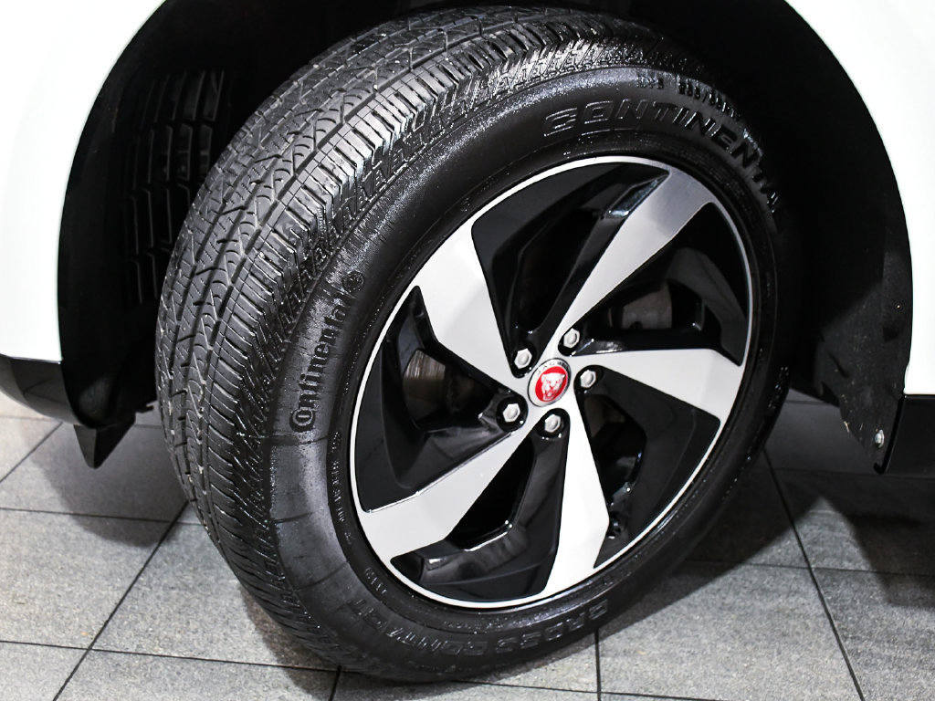 Used 2022 Jaguar F-PACE S AWD/4WD image 7