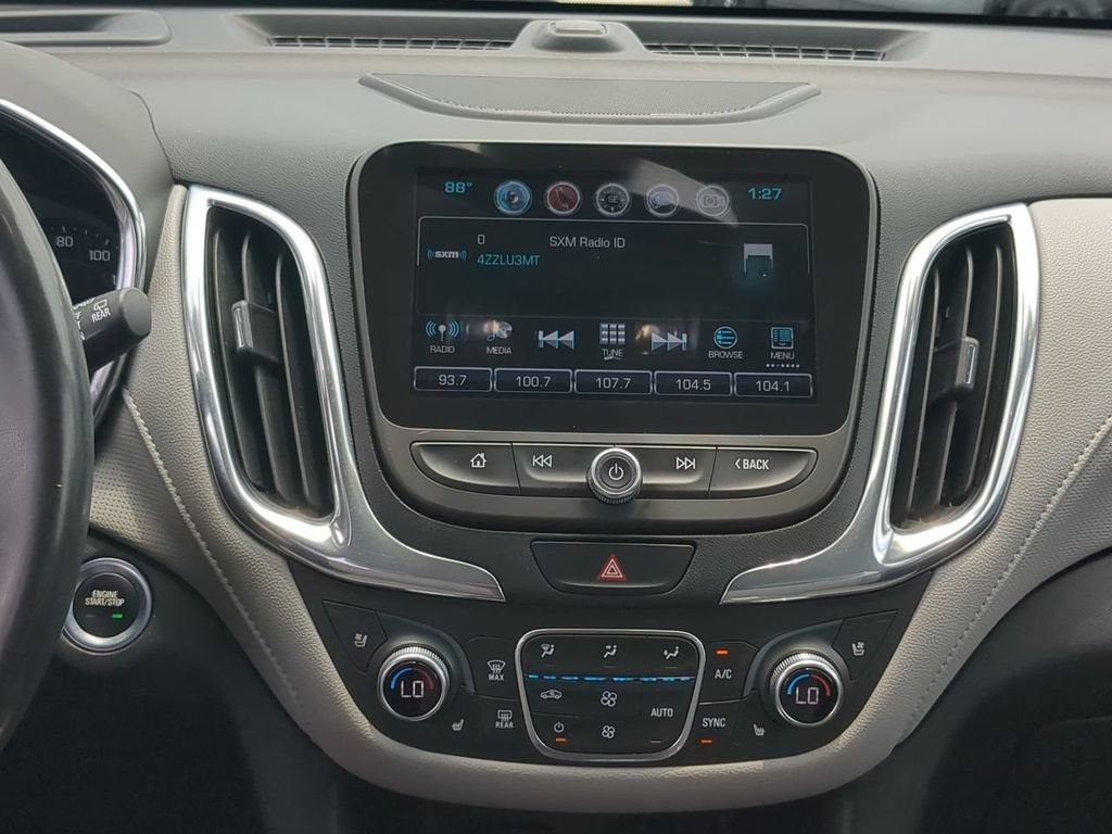 Used 2018 Chevrolet Equinox Premier FWD image 14