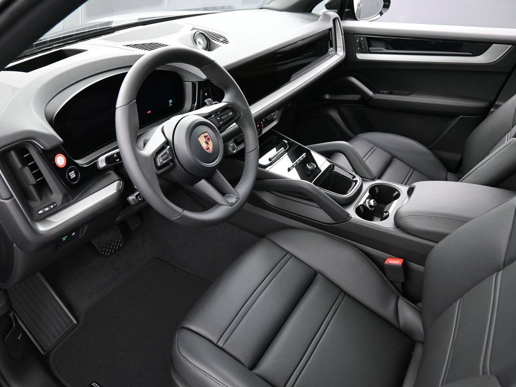 New 2026 Porsche Cayenne E-Hybrid Coupe AWD/4WD image 4