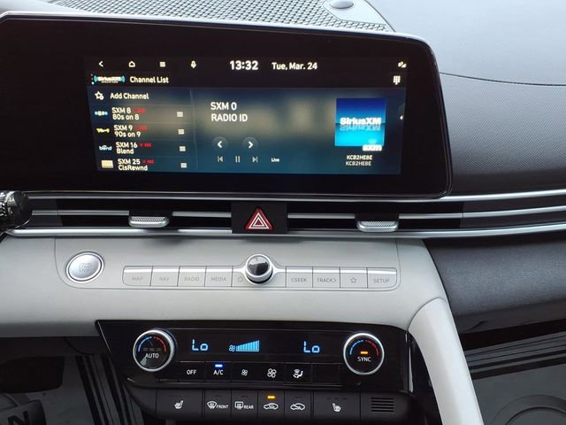 Used 2023 Hyundai Elantra Limited FWD image 23
