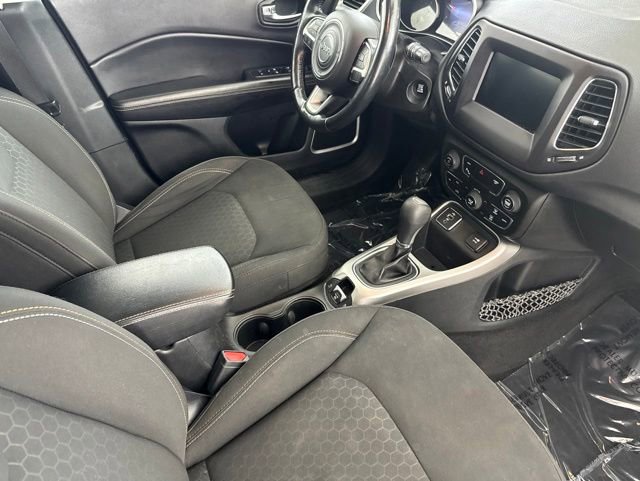 Used 2018 Jeep Compass Sport w/ Tech Group FWD image 23