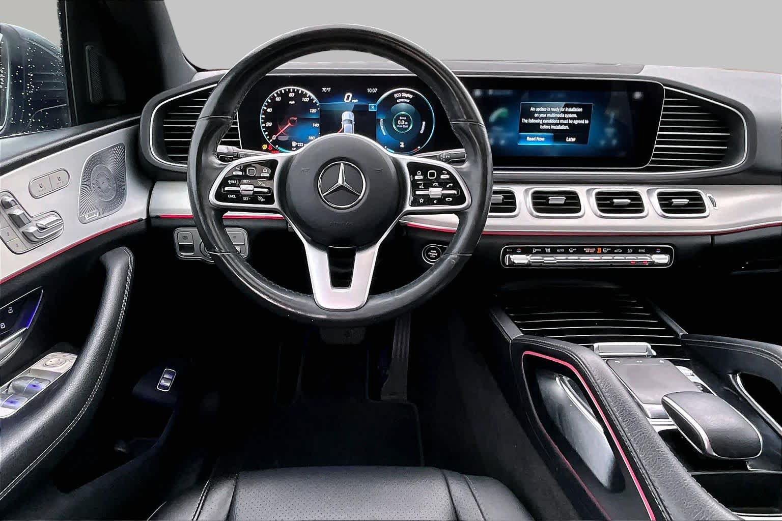Used 2020 Mercedes-Benz GLE 350 w/ Premium Package image 6