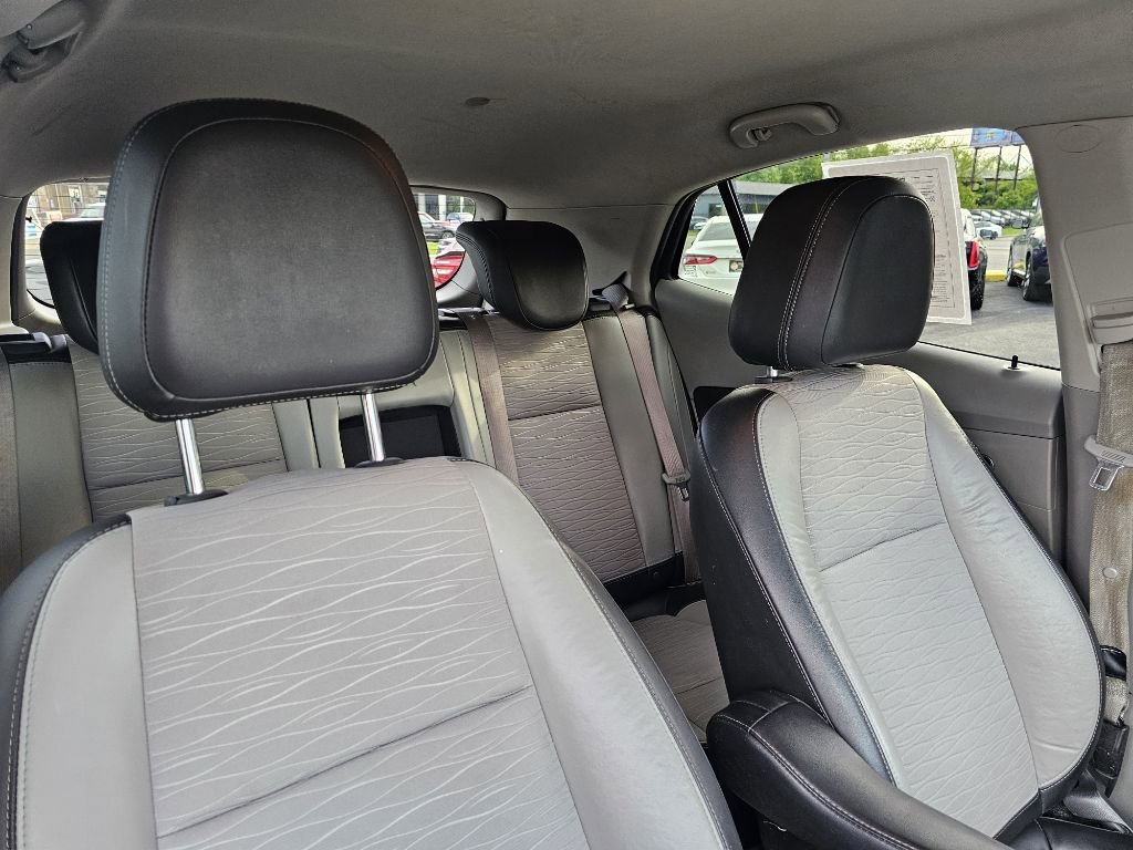 Used 2016 Buick Encore FWD image 37