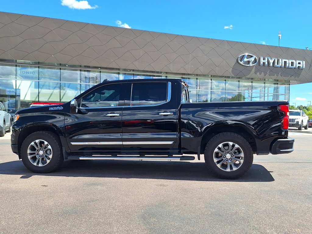 Used 2024 Chevrolet Silverado 1500 High Country w/ Technology Package AWD/4WD image 6