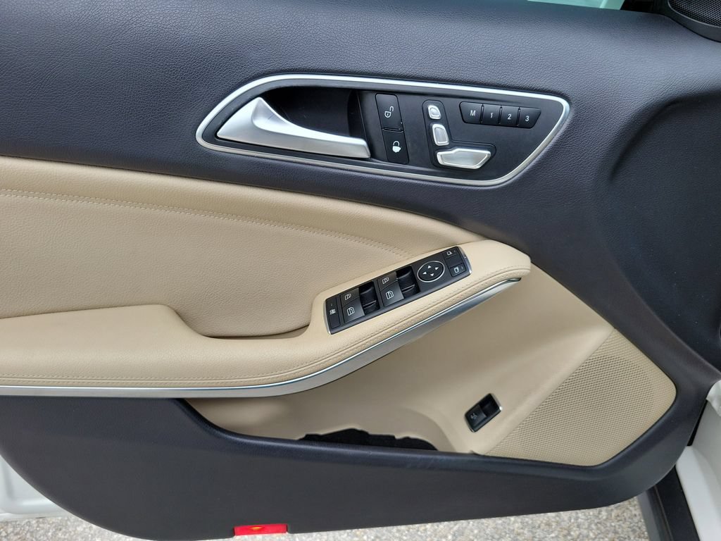 Used 2020 Mercedes-Benz GLA 250 image 15