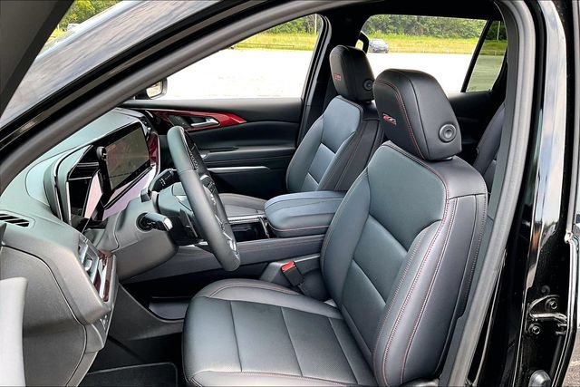 New 2026 Chevrolet Traverse Z71 w/ Enhanced Driving Package AWD/4WD image 9