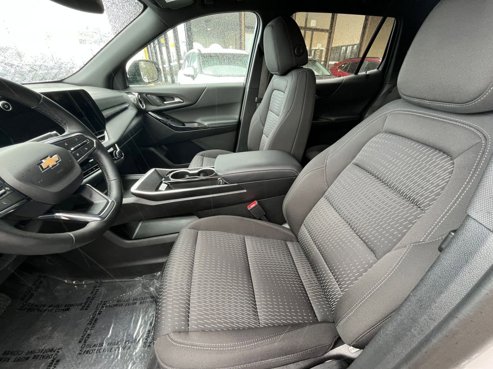 Used 2025 Chevrolet Equinox LT AWD/4WD image 28