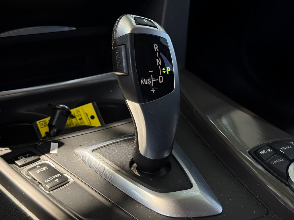 Used 2013 BMW 328i xDrive Sedan AWD/4WD image 26