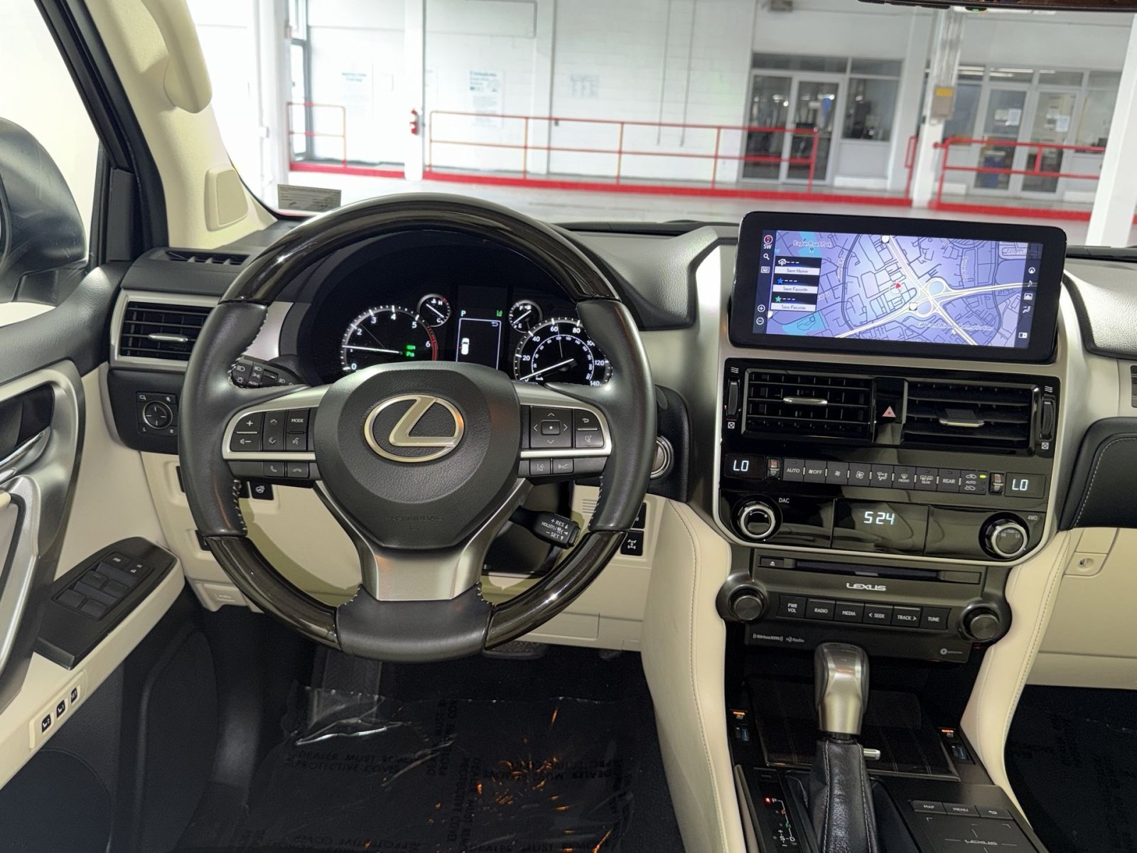 Used 2023 Lexus GX 460 Premium w/ Premium Package AWD/4WD image 16