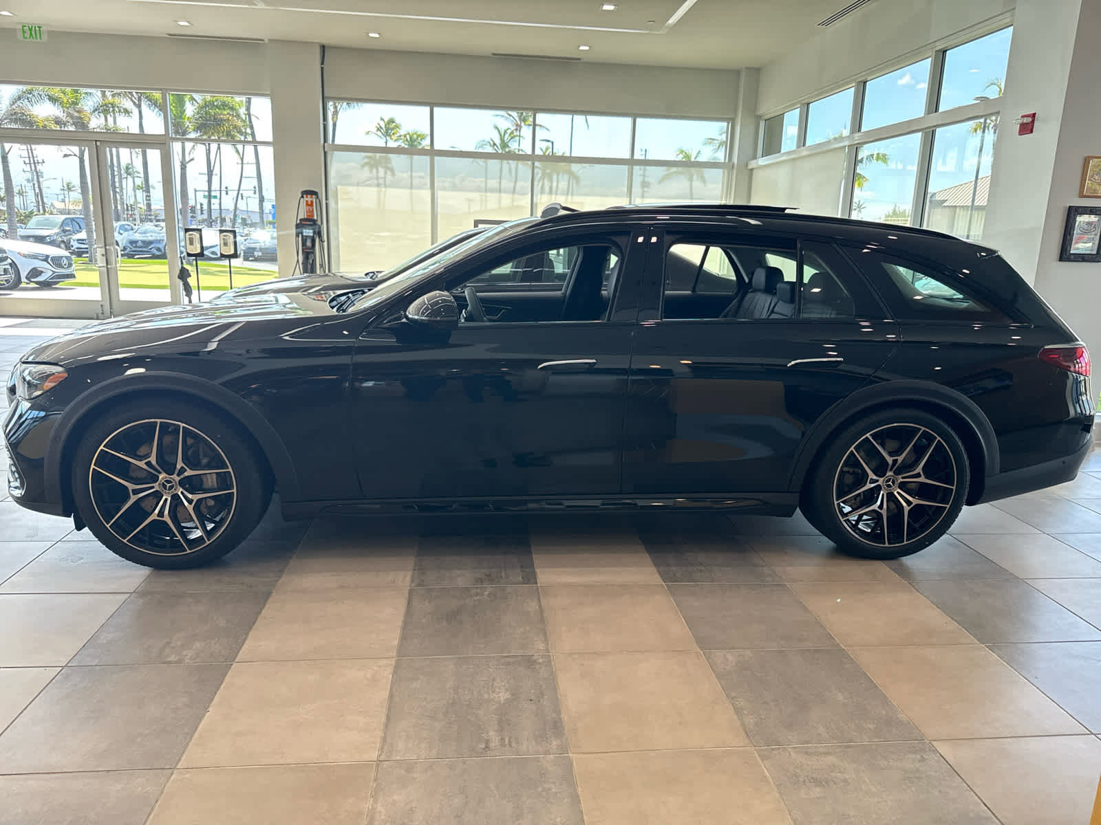 New 2025 Mercedes-Benz E 450 4MATIC All-Terrain Wagon image 5