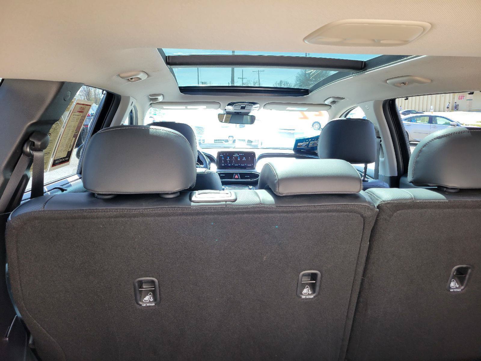 Used 2022 Hyundai Santa Fe SEL w/ Convenience + Premium Package FWD image 30
