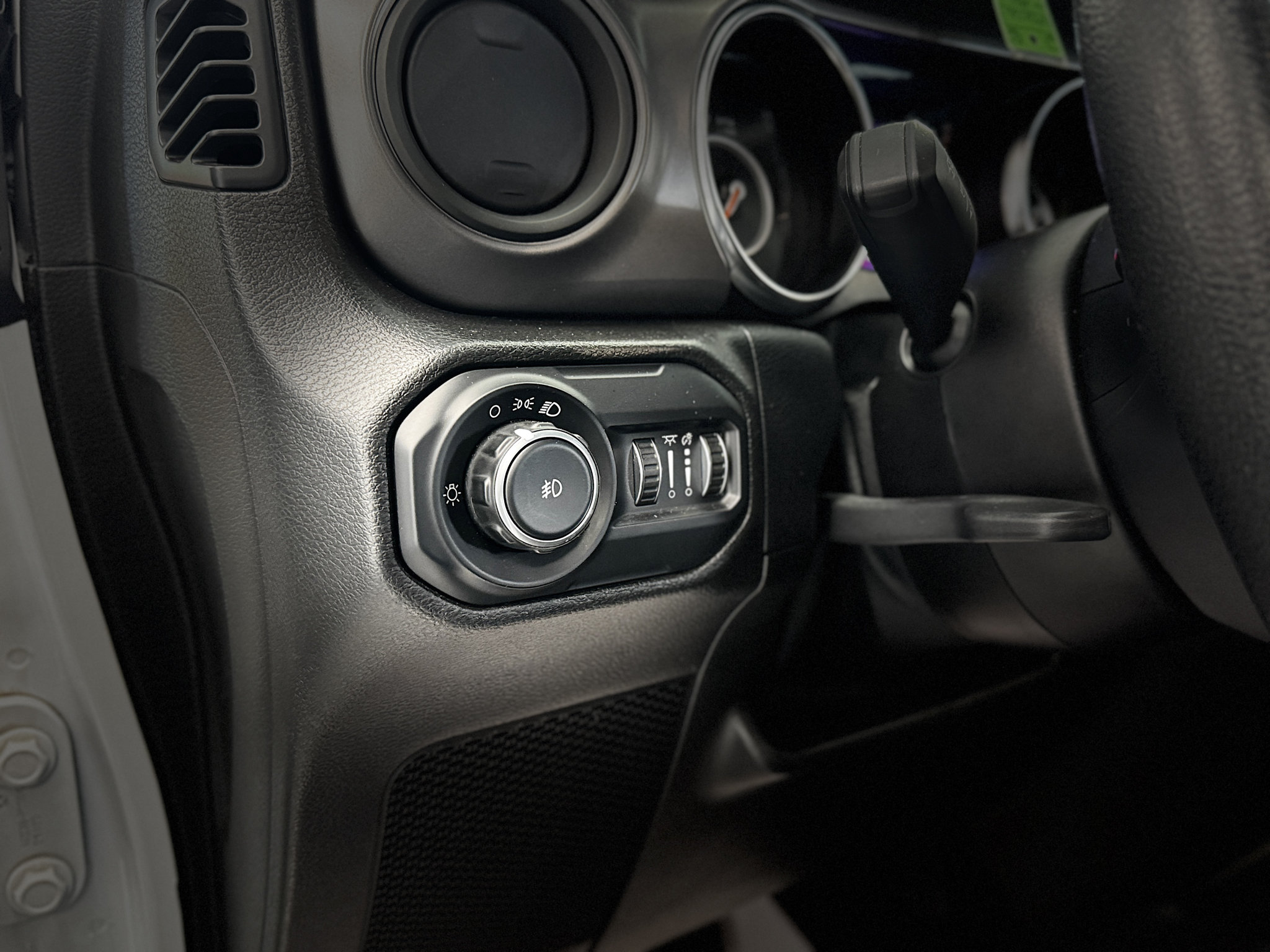 Used 2021 Jeep Wrangler Unlimited Sport AWD/4WD image 14