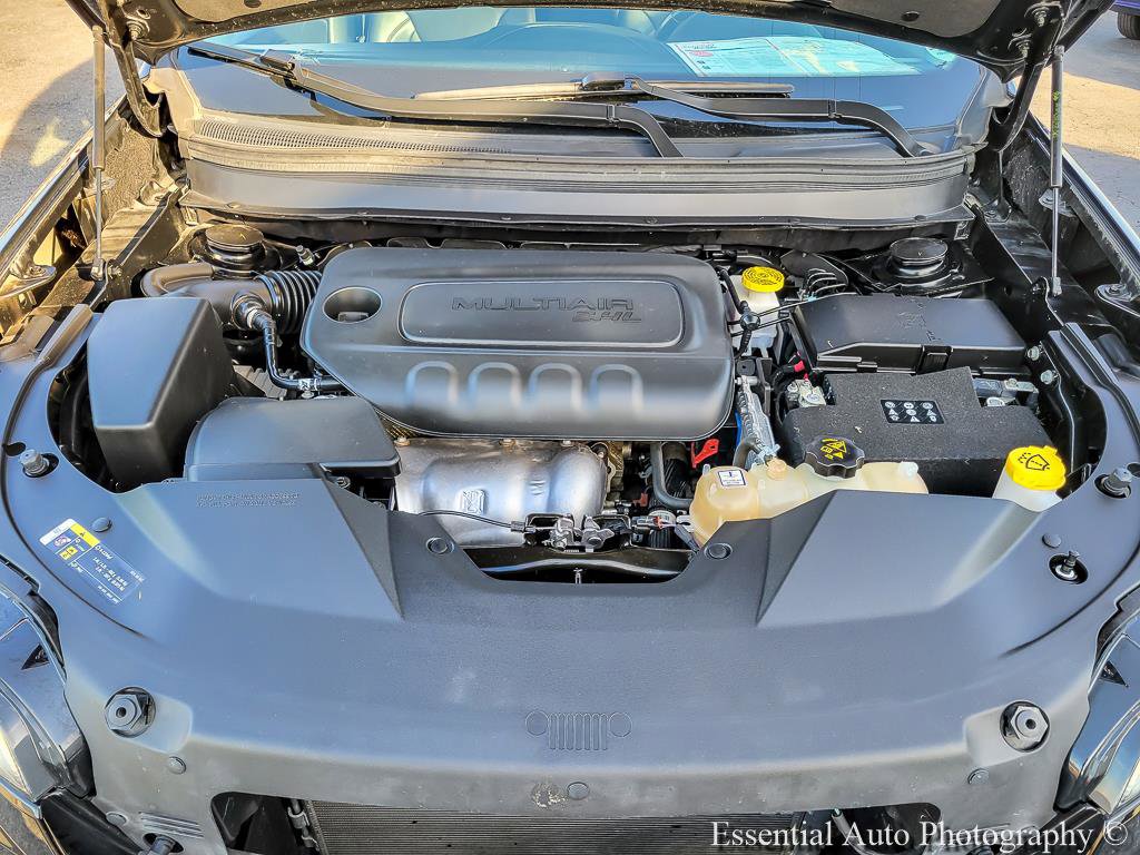 Used 2020 Jeep Cherokee Latitude Plus FWD image 32