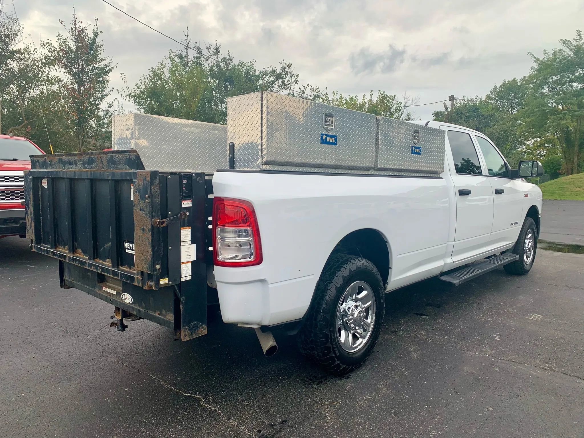 Used 2022 RAM 2500 Tradesman w/ Chrome Appearance Group image 6