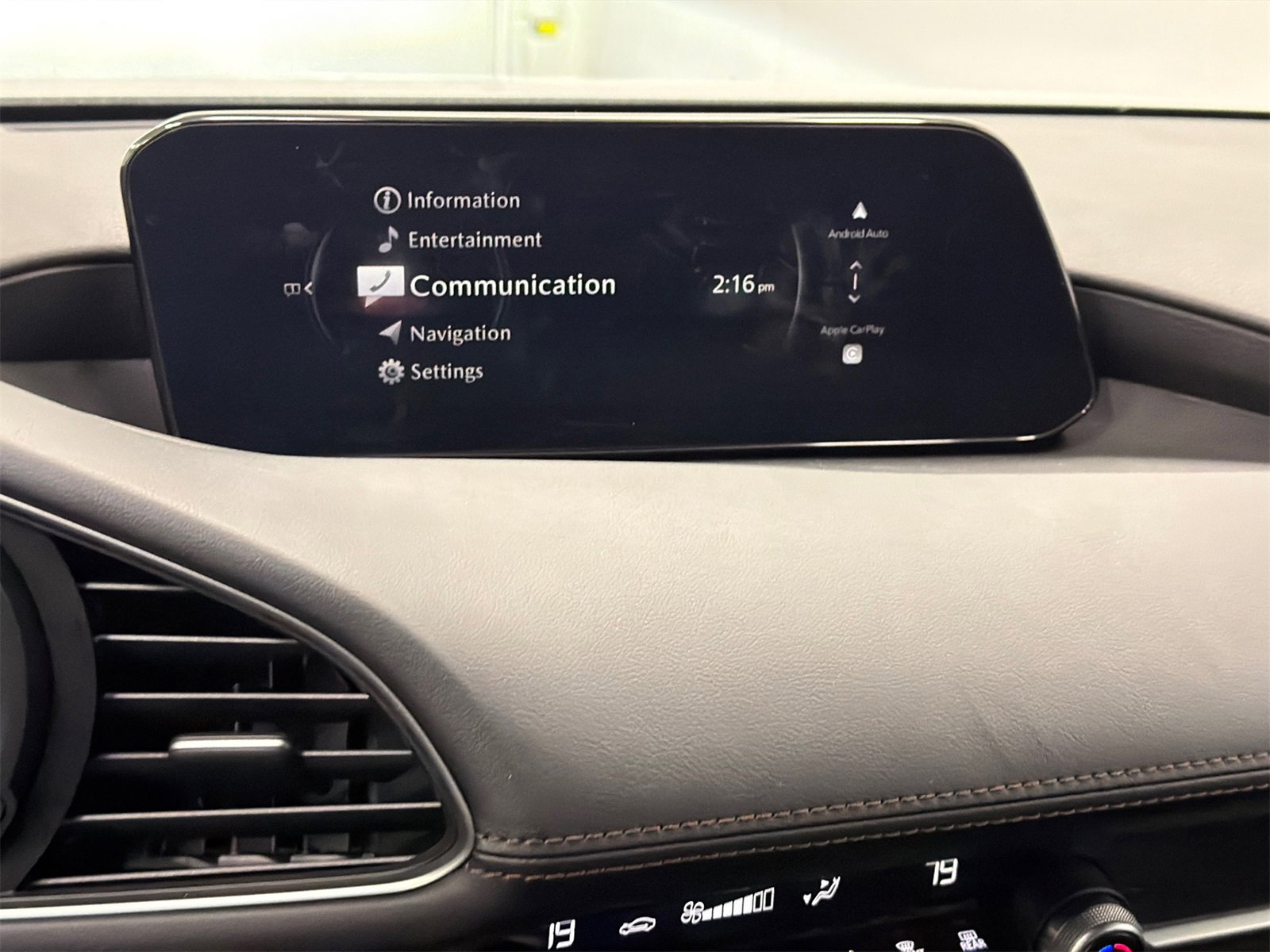 Certified 2025 MAZDA MAZDA3 s Sport image 24