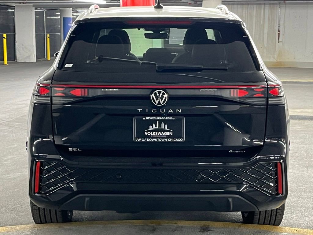 New 2026 Volkswagen Tiguan SEL R-Line AWD/4WD image 33