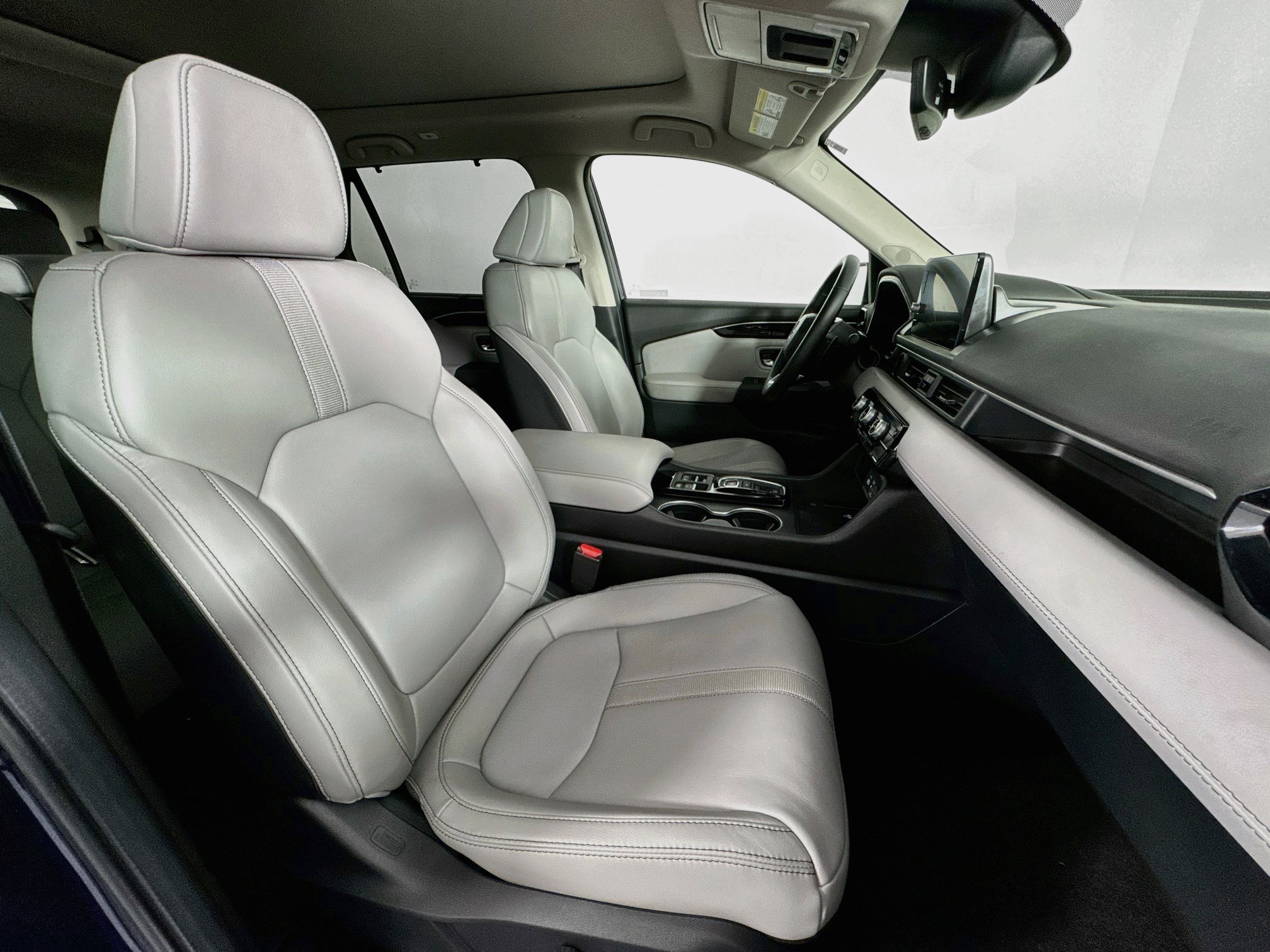 Certified 2023 Honda Pilot Touring image 31