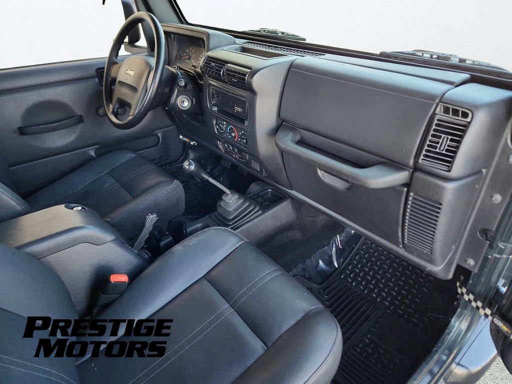 Used 2004 Jeep Wrangler SE AWD/4WD image 18