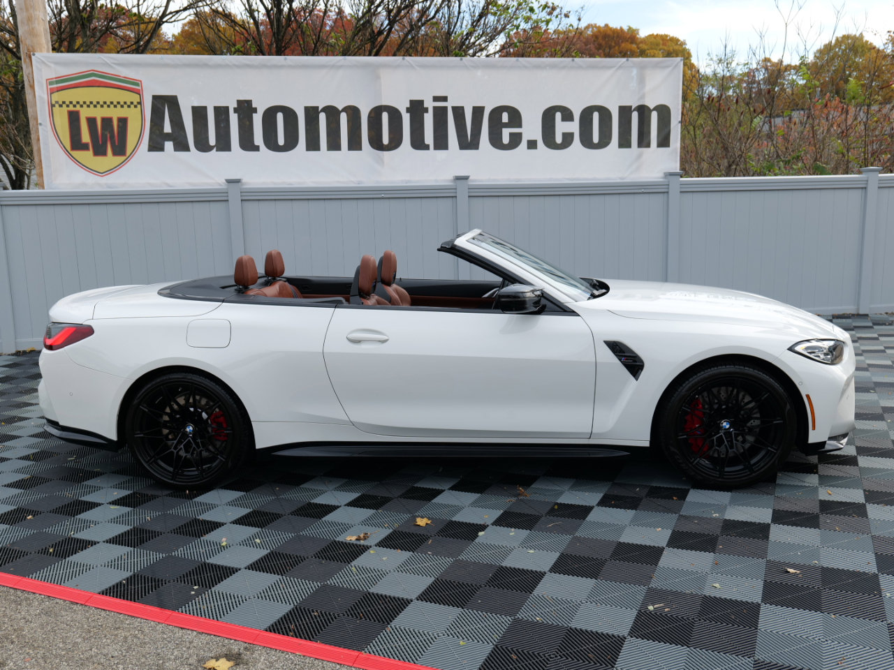 Used 2024 BMW M4 xDrive Competition w/ Executive Package image 4